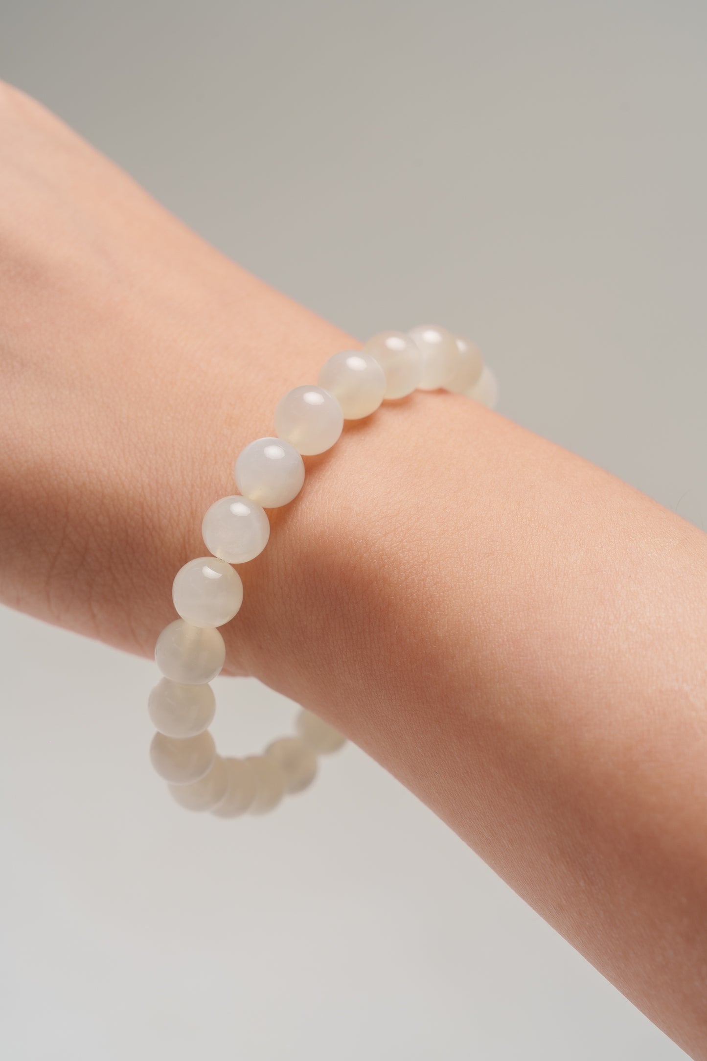 White Moonstone Bracelet - Rosée Jardin